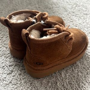 Toddler Ugg Neumel 7C